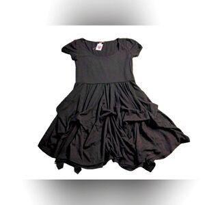 AUW Ruffled Skater Skirt